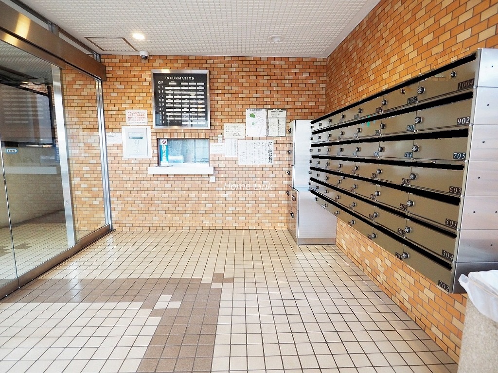 ライオンズマンション池袋要町第2　　エントランス